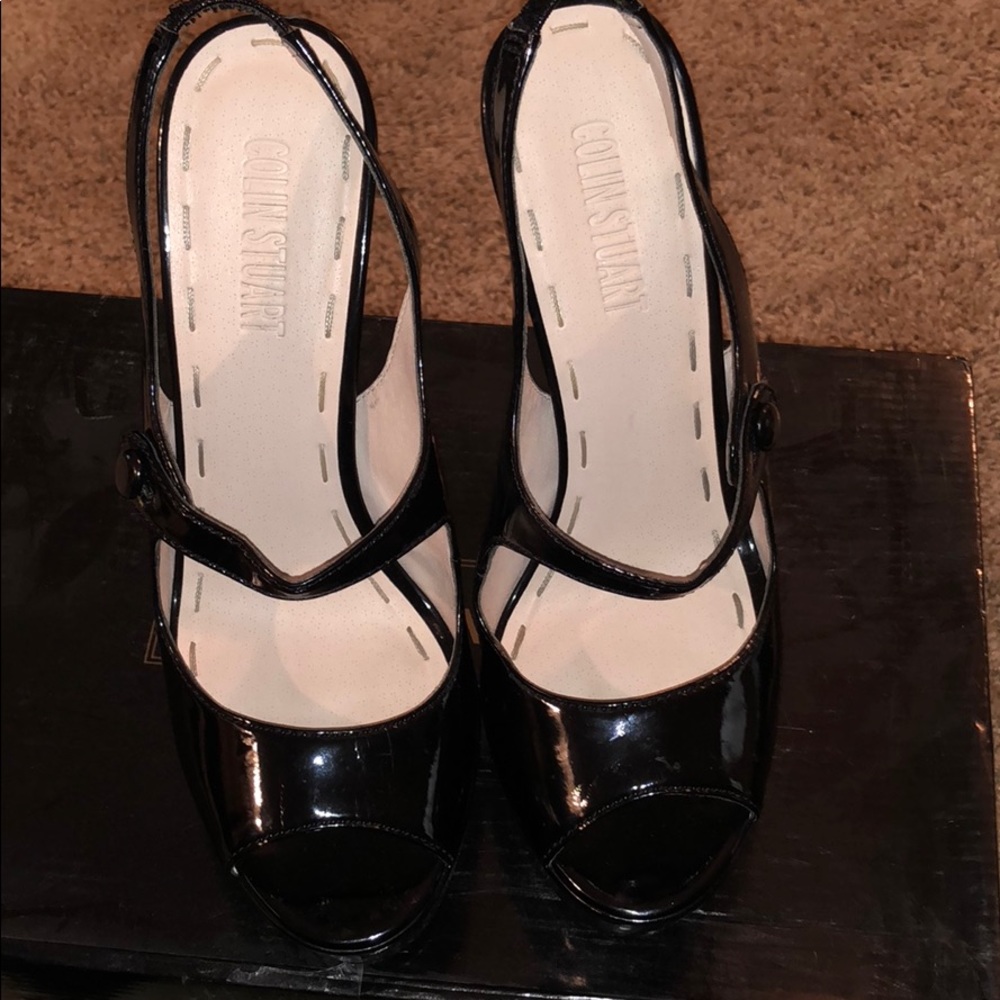Black peep toe Colin Stuart heel